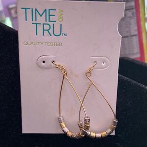 Time and Tru Women’s Faux Gold Hoop Earrings Fashion Jewelry Lightweight Classic